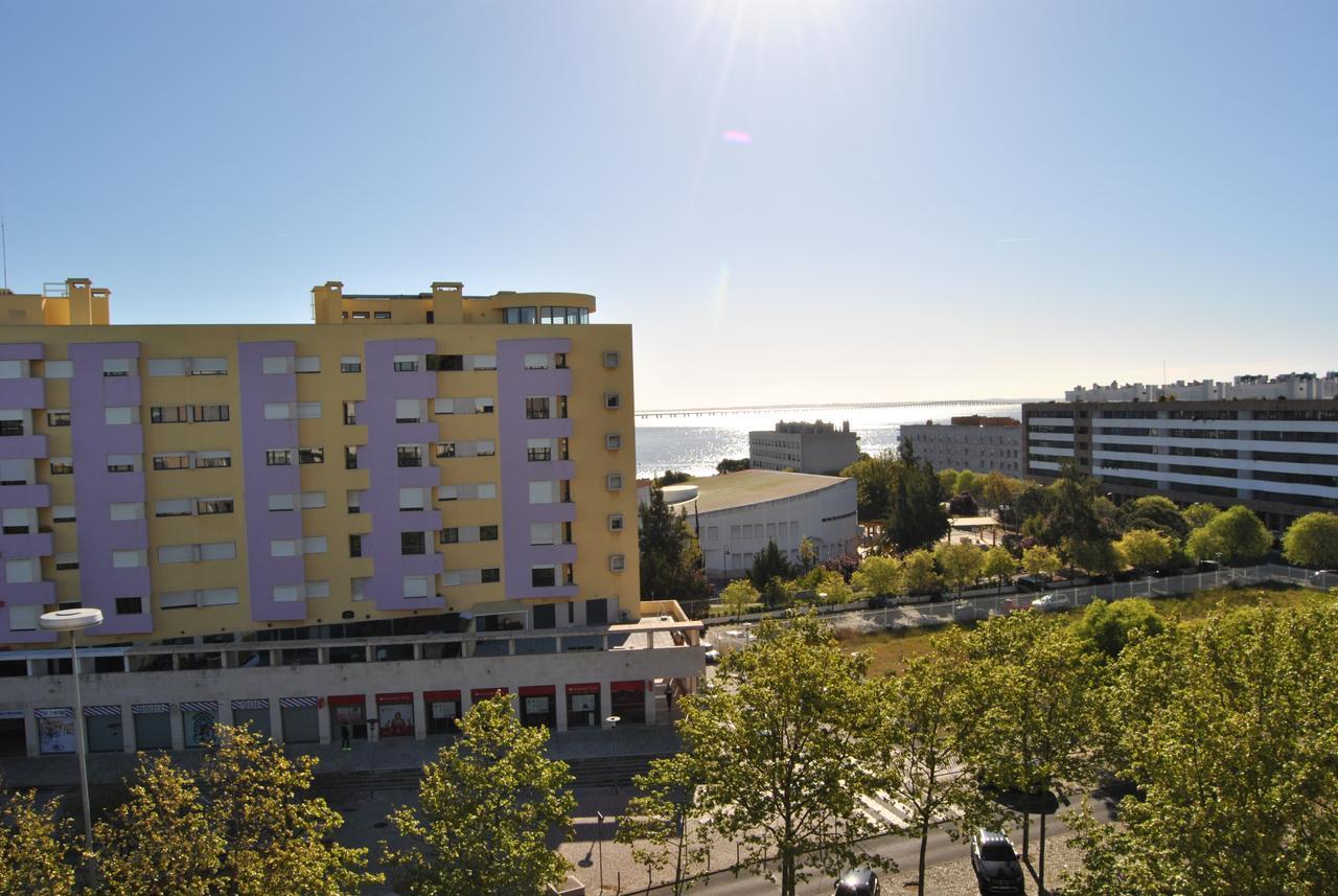 Parque Nacoes Prime Apartments 16 - 3 Quartos Lisbon Exterior photo